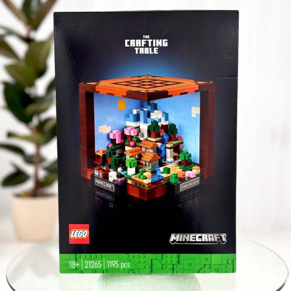 Lego minecraft crafting table set